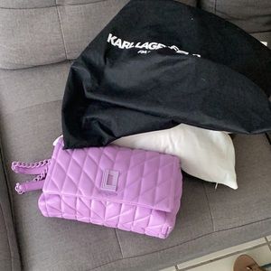 KL stunnig bag 💜💜